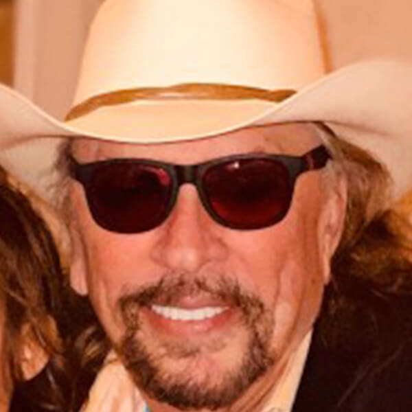 Dennis Yellowhorse Jones